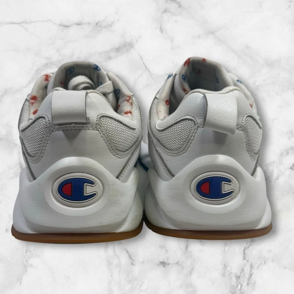 Women’s Champion 93eighteen size 9W